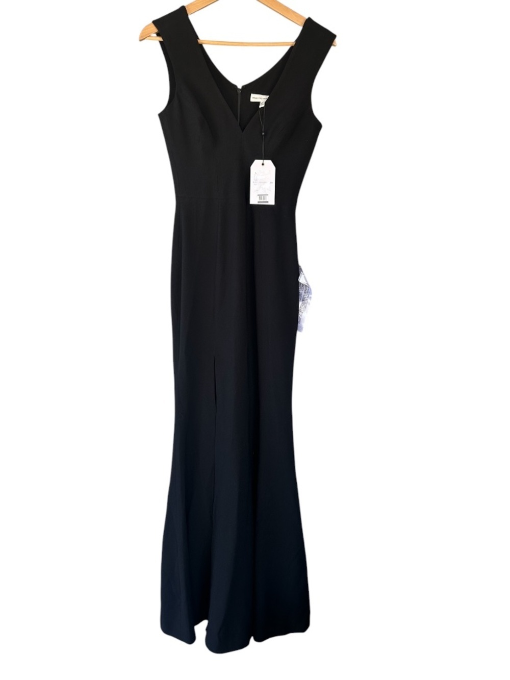 Dress The Population Sandra Plunge Crepe Trumpet Gown NWT Color Black Size Small - Picture 3 of 7